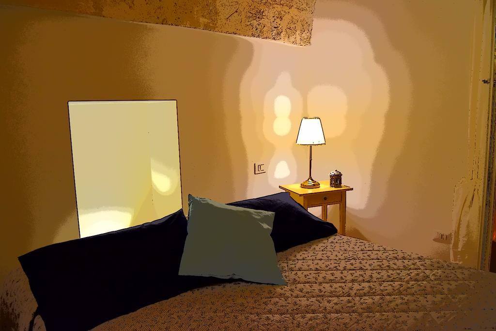 Roseus La Casa Vacanze Nei Sassi มาเตรา ภายนอก รูปภาพ