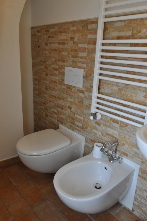 Roseus La Casa Vacanze Nei Sassi มาเตรา ภายนอก รูปภาพ