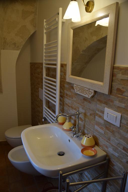 Roseus La Casa Vacanze Nei Sassi มาเตรา ภายนอก รูปภาพ